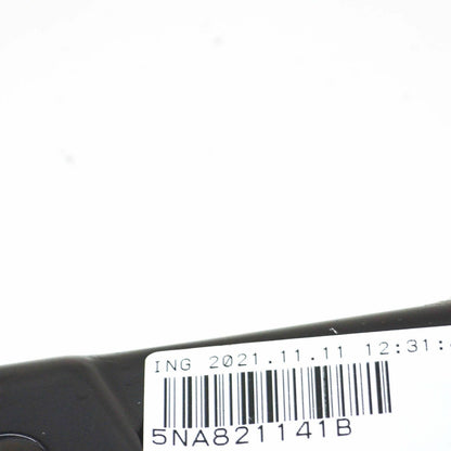 NEW VOLKSWAGEN TIGUAN AD FRONT LEFT FENDER HOLDER BRACKET 5NA821141B ORIGINAL
