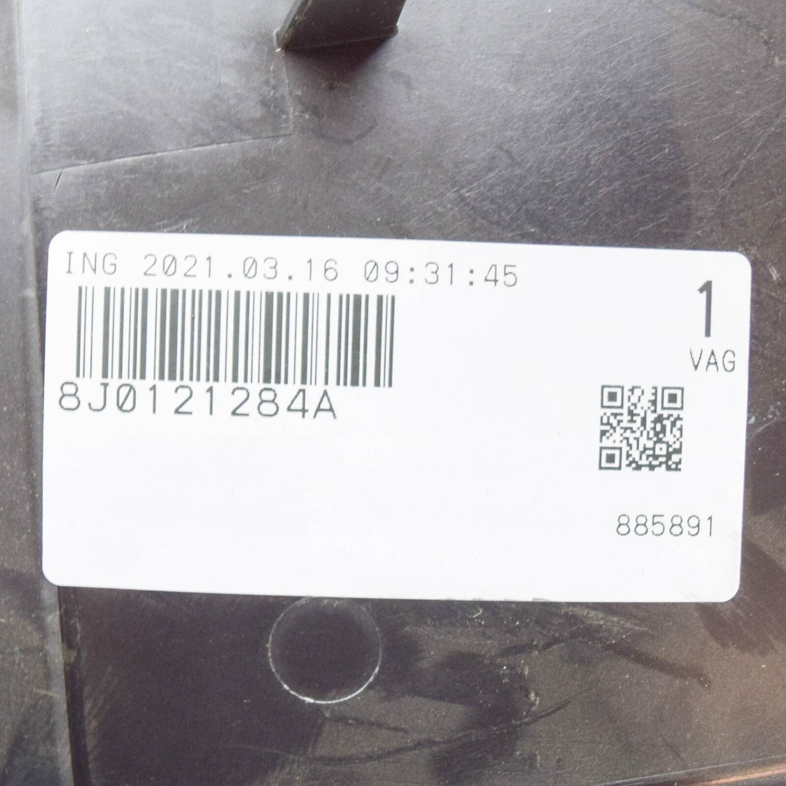 NEW AUDI TT 8J MK2 RIGHT RADIATOR AIR GUIDE 8J0121284A ORIGINAL