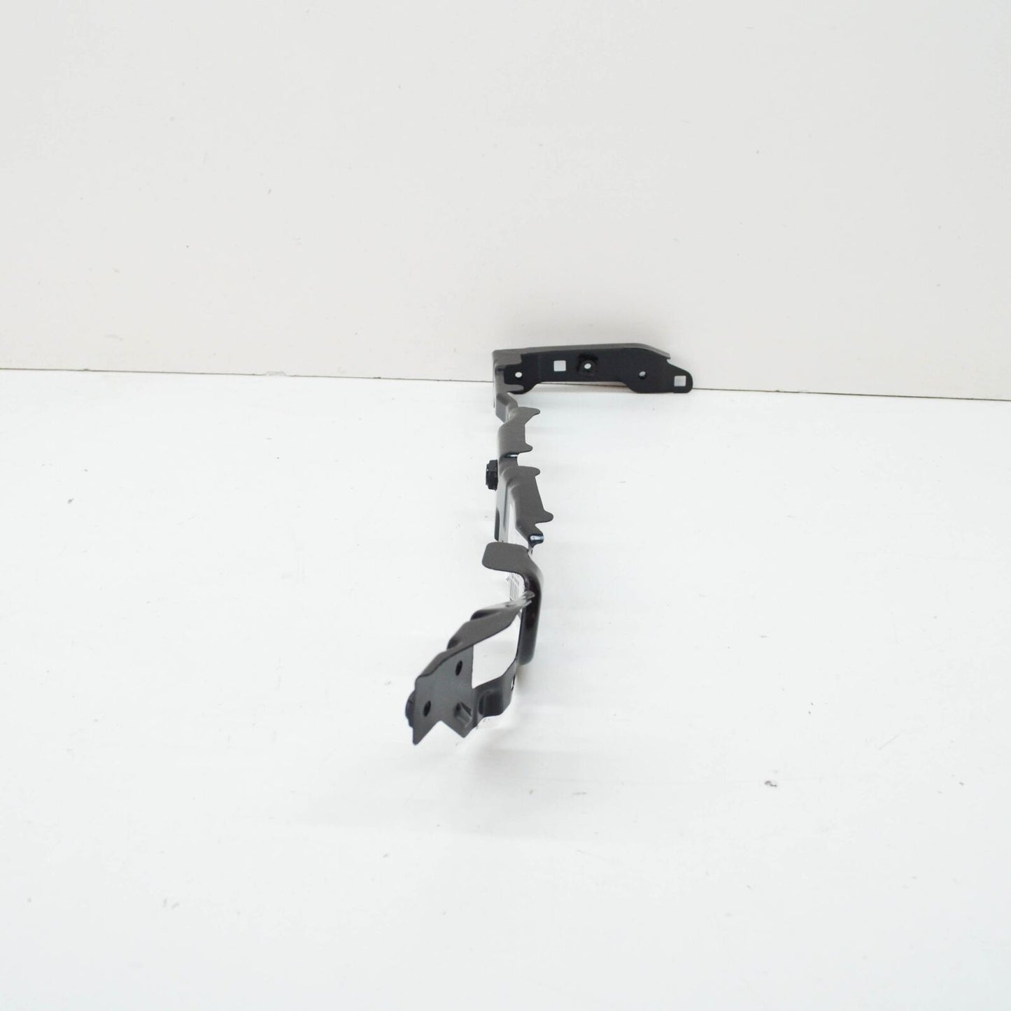 NEW AUDI A5 CABRIO 8W6 FRONT RIGHT FENDER HOLDER 8W6809076A ORIGINAL