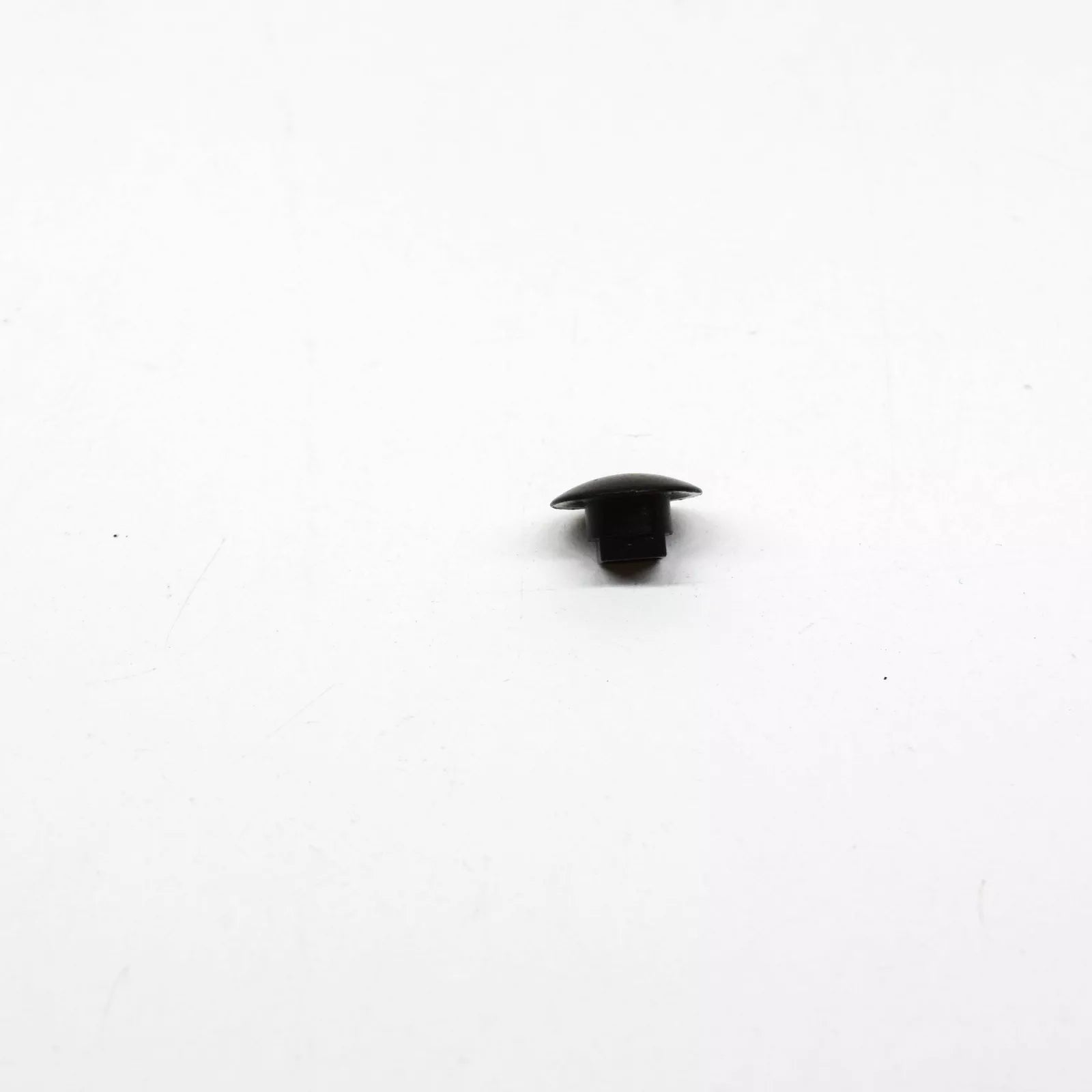 NEW BMW 3 COUPE E30 REAR VENT WINDOW NUT 1942192 51361942192 ORIGINAL