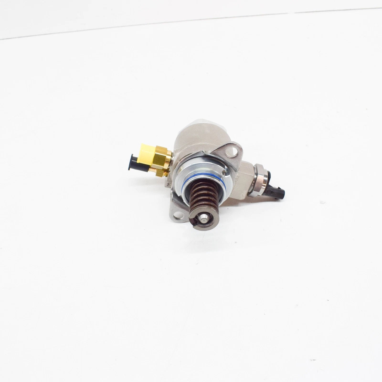 NEW VOLKSWAGEN JETTA MK5 HIGH PRESSURE FUEL PUMP 03C127026R ORIGINAL