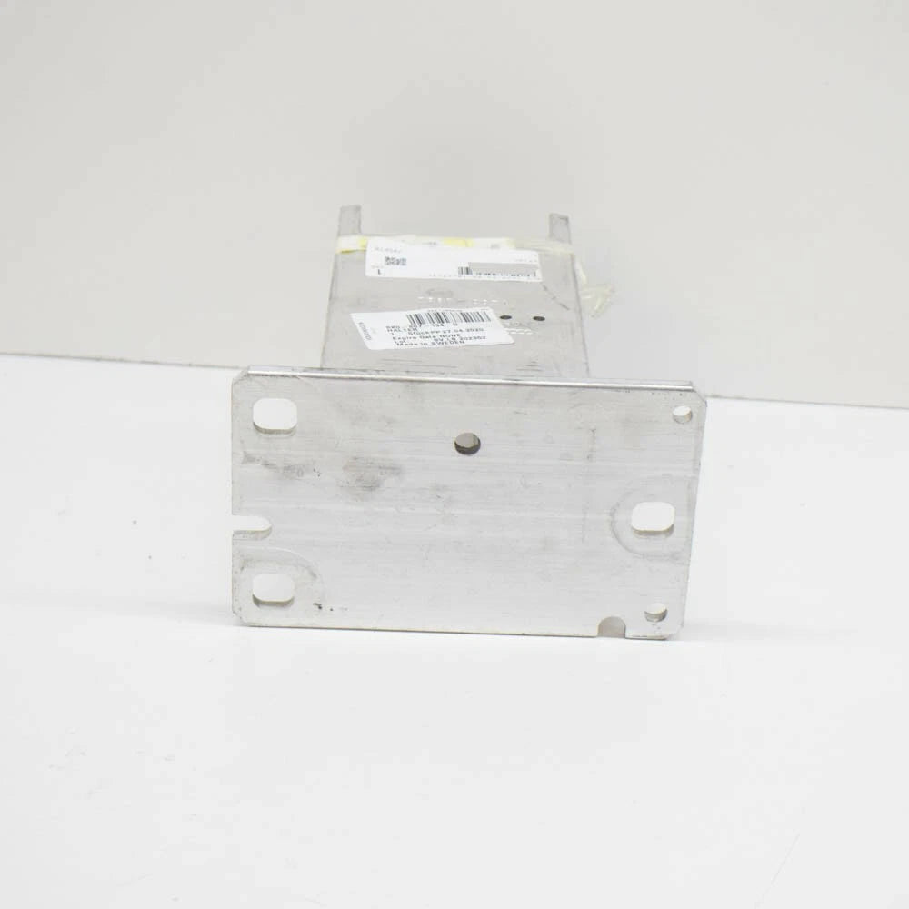 NEW AUDI A4 B8 FRONT RIGHT CRASH BAR BRACKET CARRIER 8K0807134D