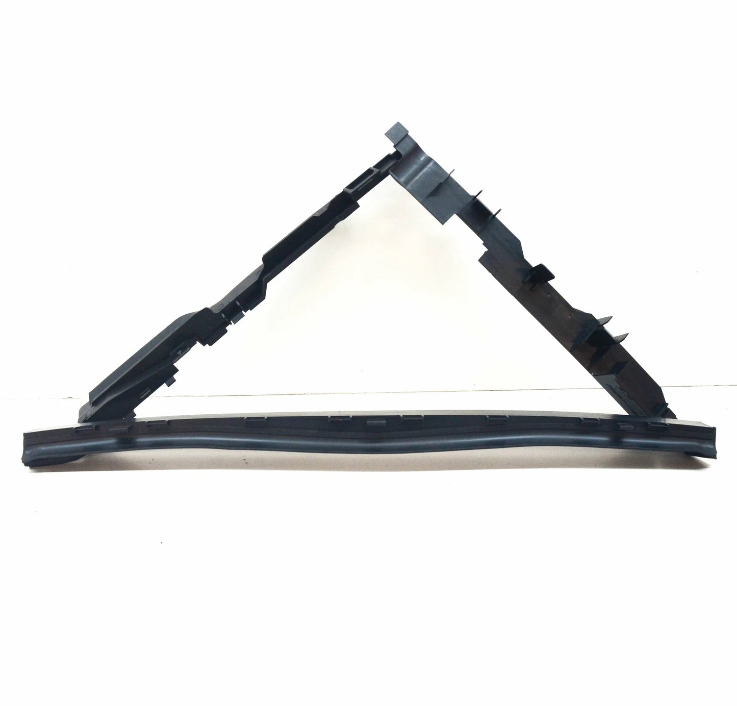 NEW MERCEDES-BENZ C W205 AMG RADIATOR AIR DUCT UPPER BAFFLE A2055052530