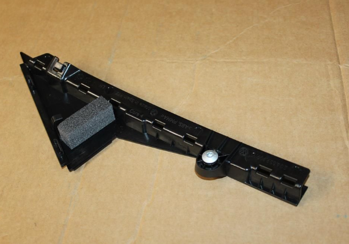 NEW VW POLO AW MK6 REAR LEFT DOOR TRIM 2G6839909D041 ORIGINAL