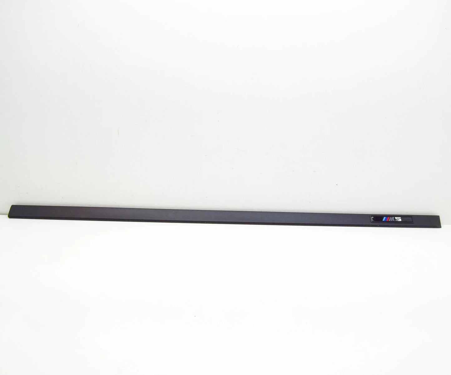 NEW BMW 5 E39 FRONT RIGHT DOOR MOULDING STRIP 51132693354 2693354 ORIGINAL