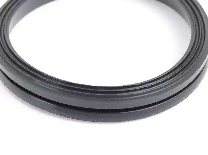 NEW VOLKSWAGEN PASSAT B8 3G ENGINE TIMING COVER SEAL 06L103583C ORIGINAL