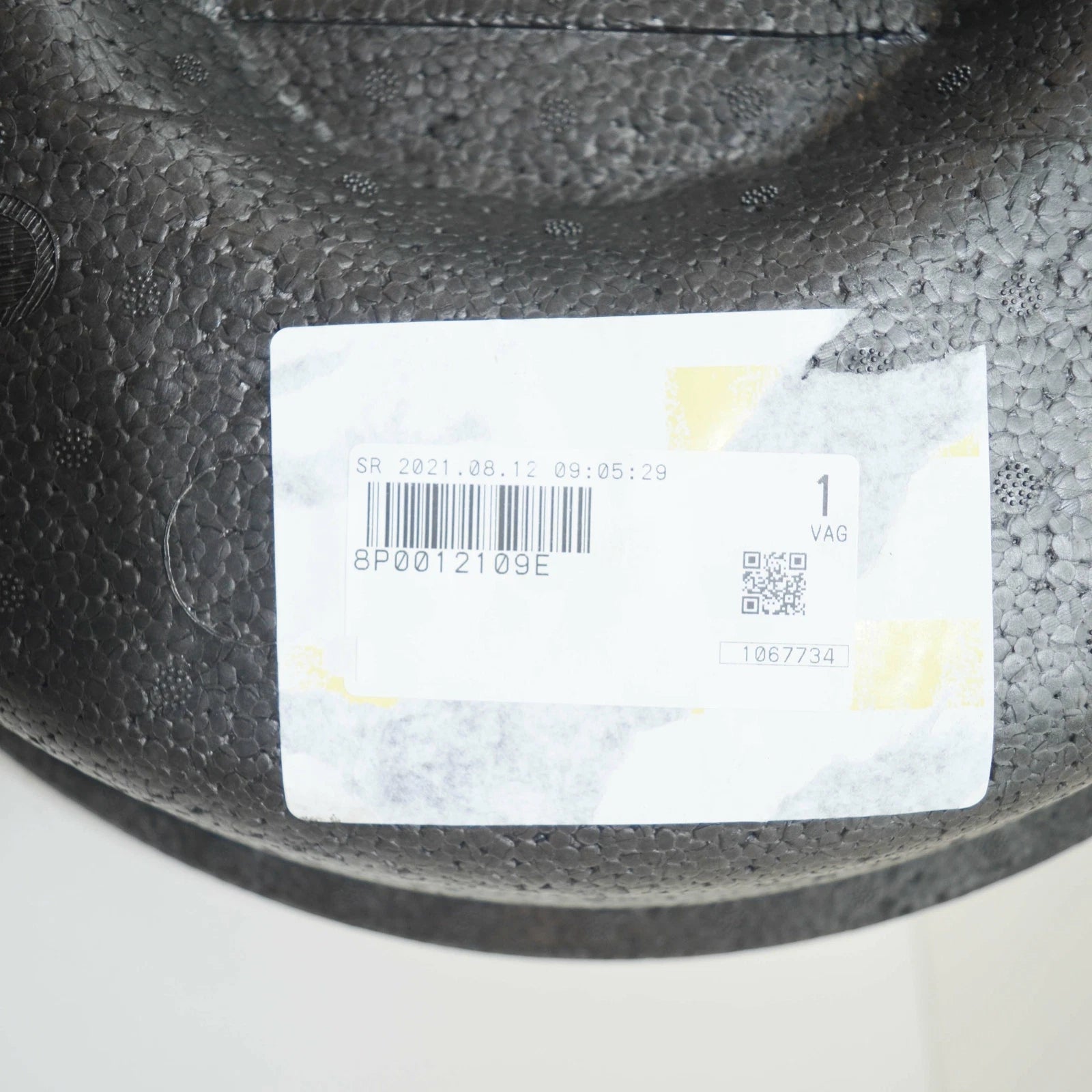 NEW VOLKSWAGEN GOLF 5K MK6 TEMPORARY SPARE WHEEL TOOLBOX 8P0012109E