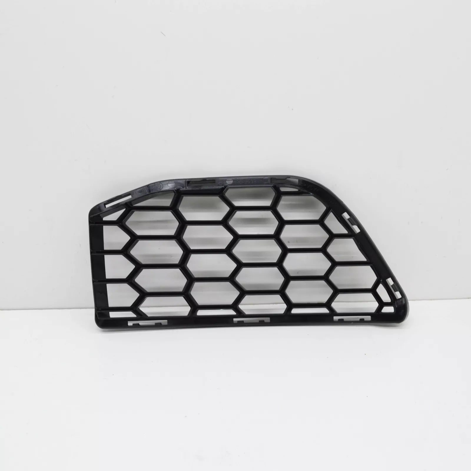 NEW BMW X3 M F97 FRONT BUMPER RIGHT GRILLE 8065194 51118065194 ORIGINAL
