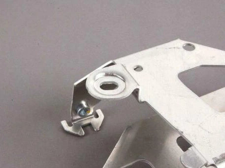 NEW MB E W211 TRUNK LOWER LEFT CONTROL MODULE BRACKET A2115456340 ORIGINAL