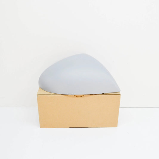 NEW VW TOUAREG 7P FRONT RIGHT DOOR MIRROR COVER 7P6857538GRU
