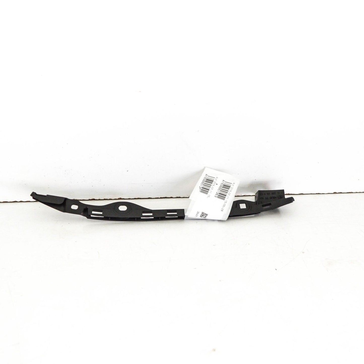 NEW MERCEDES-BENZ A W169 REAR BUMPER LEFT SIDE HOLDER A1698851363 ORIGINAL