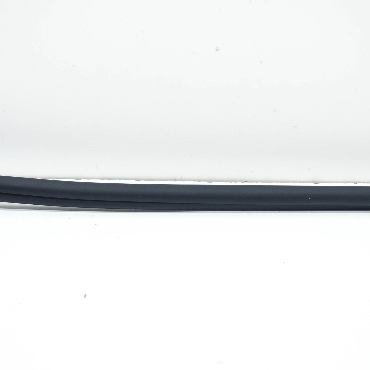 NEW AUDI A7 SPORTBACK 4G FRONT LEFT OUTER DOOR SEAL 4G8839717