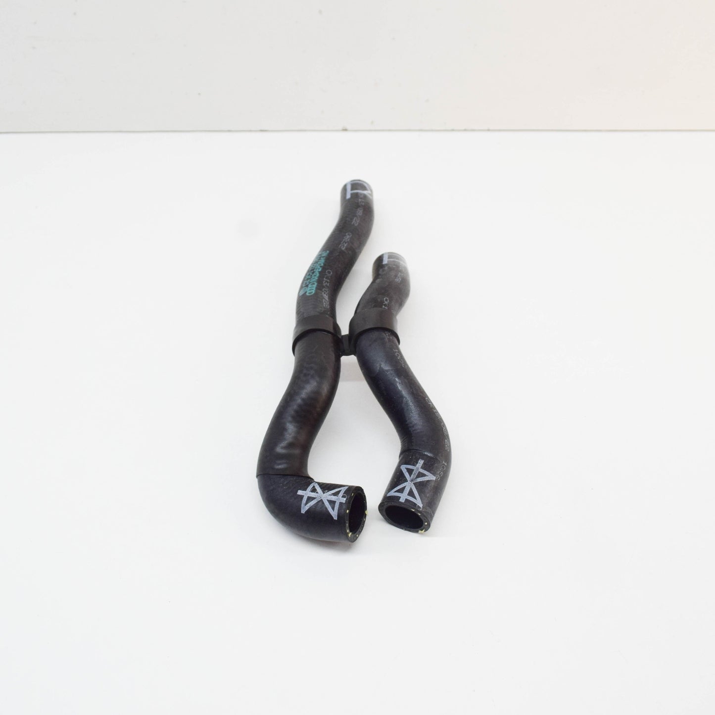 NEW AUDI TT 8J3 ENGINE COOLANT HOSE 3C0122063M ORIGINAL