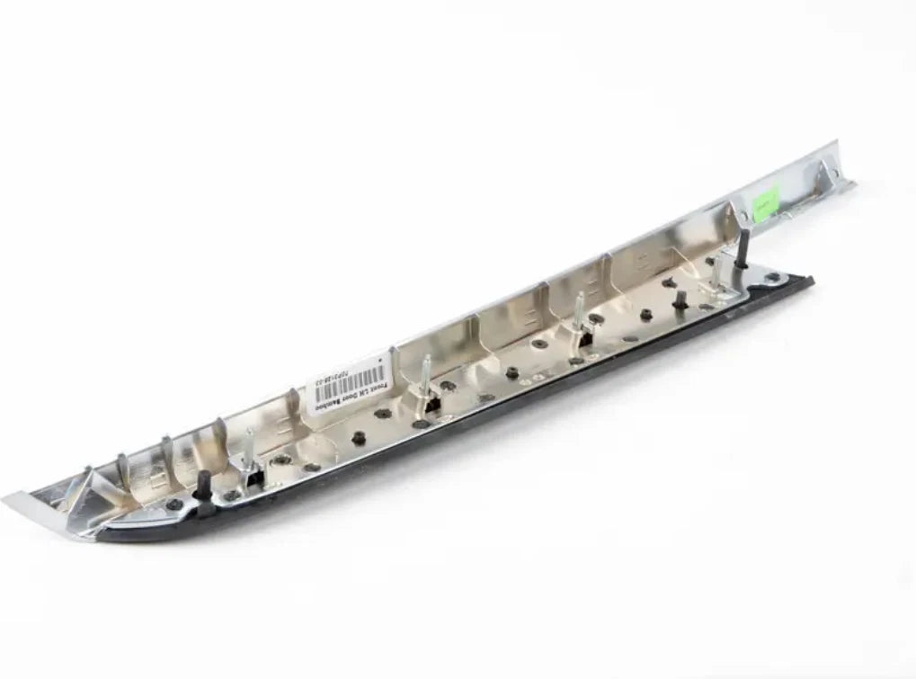 NEW BMW X5 E70 FRONT LEFT BAMBOO WOOD DOOR TRIM 51417137181 7137181 ORIGINAL