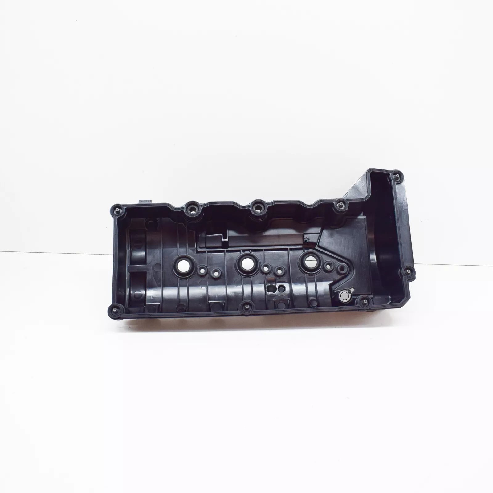 NEW AUDI A4 B8 RIGHT SIDE VALVE COVER CYLINDERS 1-3 059103470AS ORIGINAL