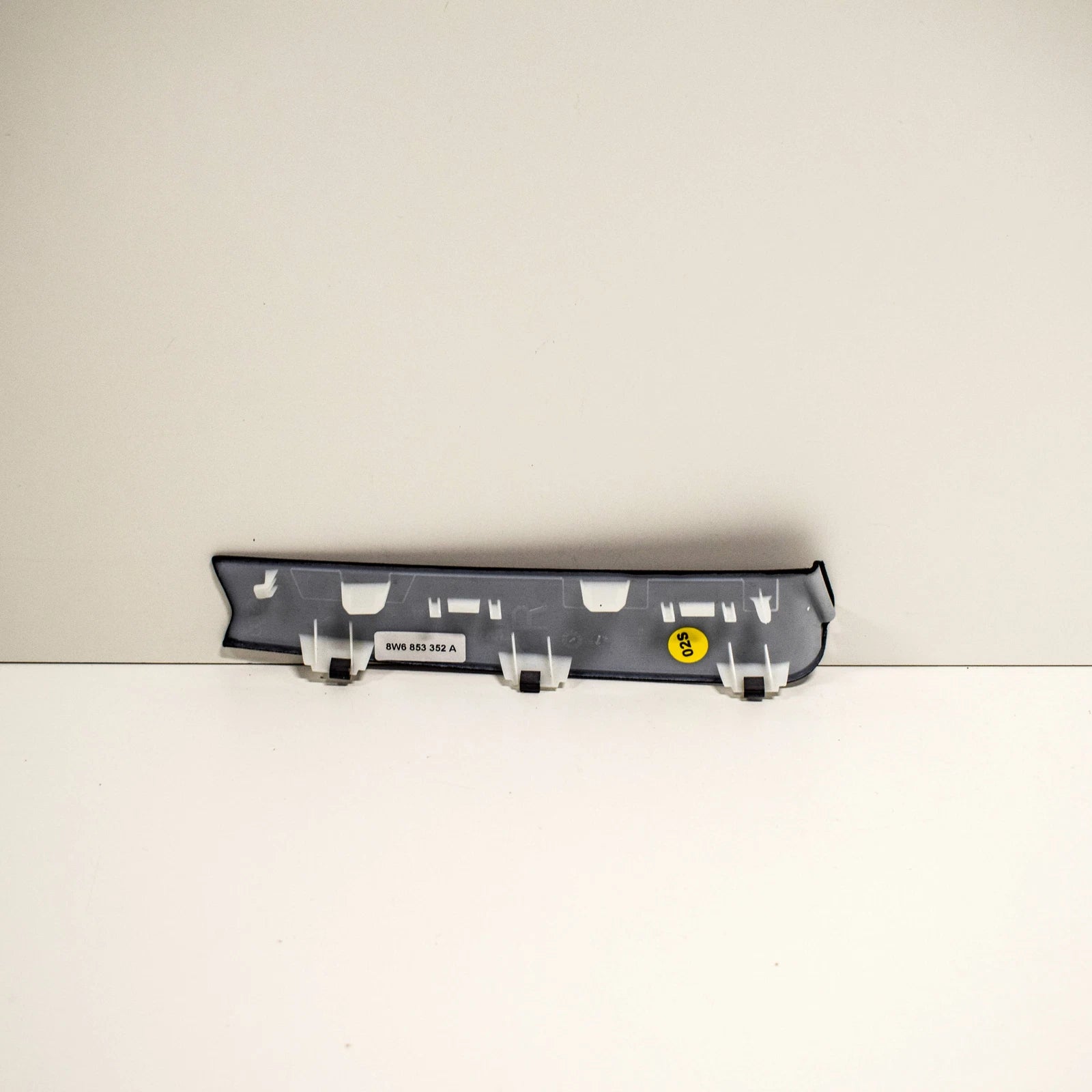 NEW AUDI A5 S5 COUPE 8W6 B-PILLAR RIGHT LINING 8W6853352AV48 ORIGINAL