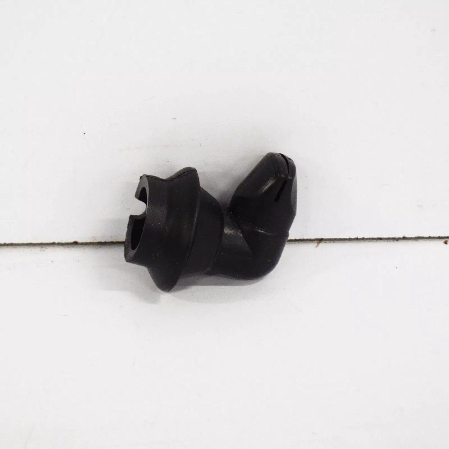 NEW BMW 3 F80 M3 GROMMET 61217853643 7853643 ORIGINAL