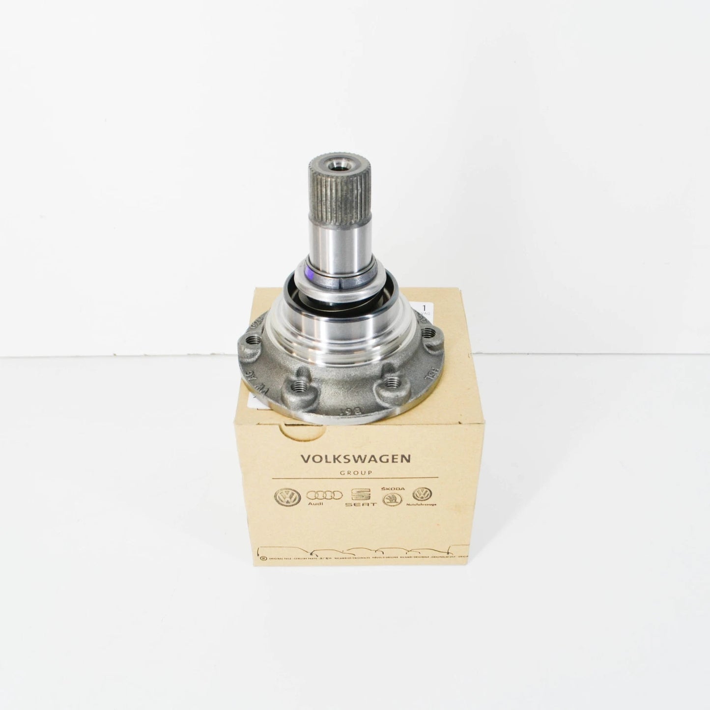 NEW AUDI A1 MK1 FRONT LEFT DIFFERENTIAL FLANGED SHAFT 02M409343D ORIGINAL