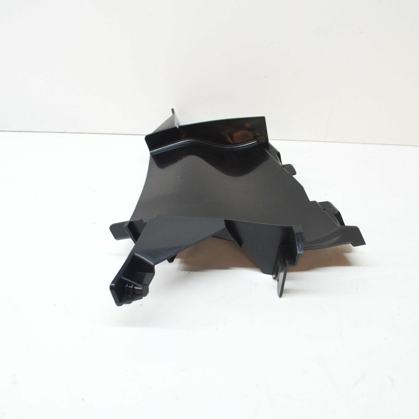 NEW AUDI A5 CABRIO 8W6 FRONT BUMPER LEFT LOWER RADIATOR DEFLECTOR 8W6121763D