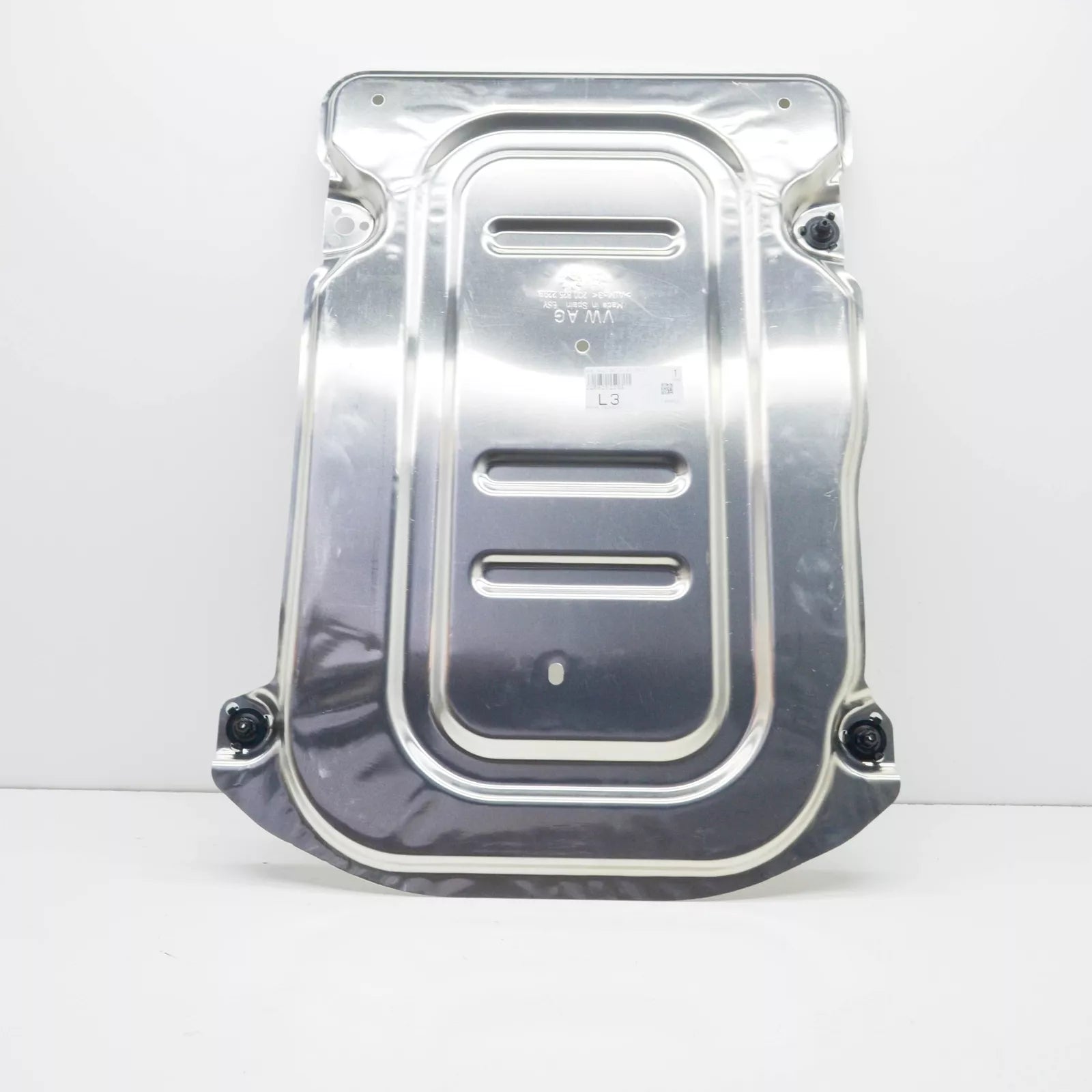 NEW VOLKSWAGEN POLO AW LEFT UNDERBODY TRIM 2Q0825229B