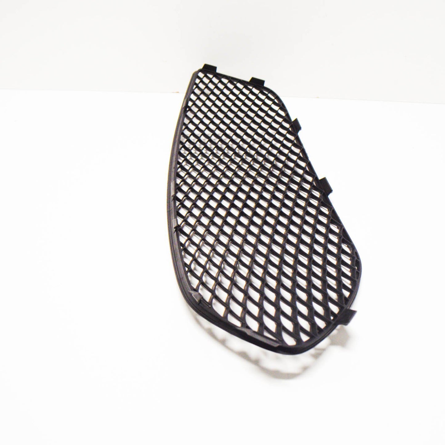 NEW MERCEDES-BENZ CLA C117 FRONT BUMPER LEFT LOWER GRILLE A1178851722 ORIGINAL