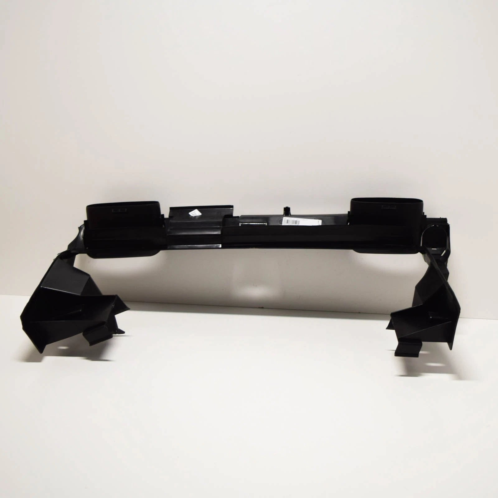 NEW MERCEDES-BENZ C COUPE CL203 AIR BAFFLE A2035052230 ORIGINAL