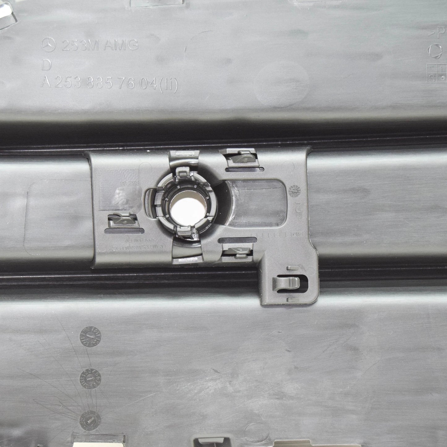 NEW MERCEDES-BENZ GLC X253 FRONT BUMPER LEFT GRILLE COVER A2538857604 ORIGINAL