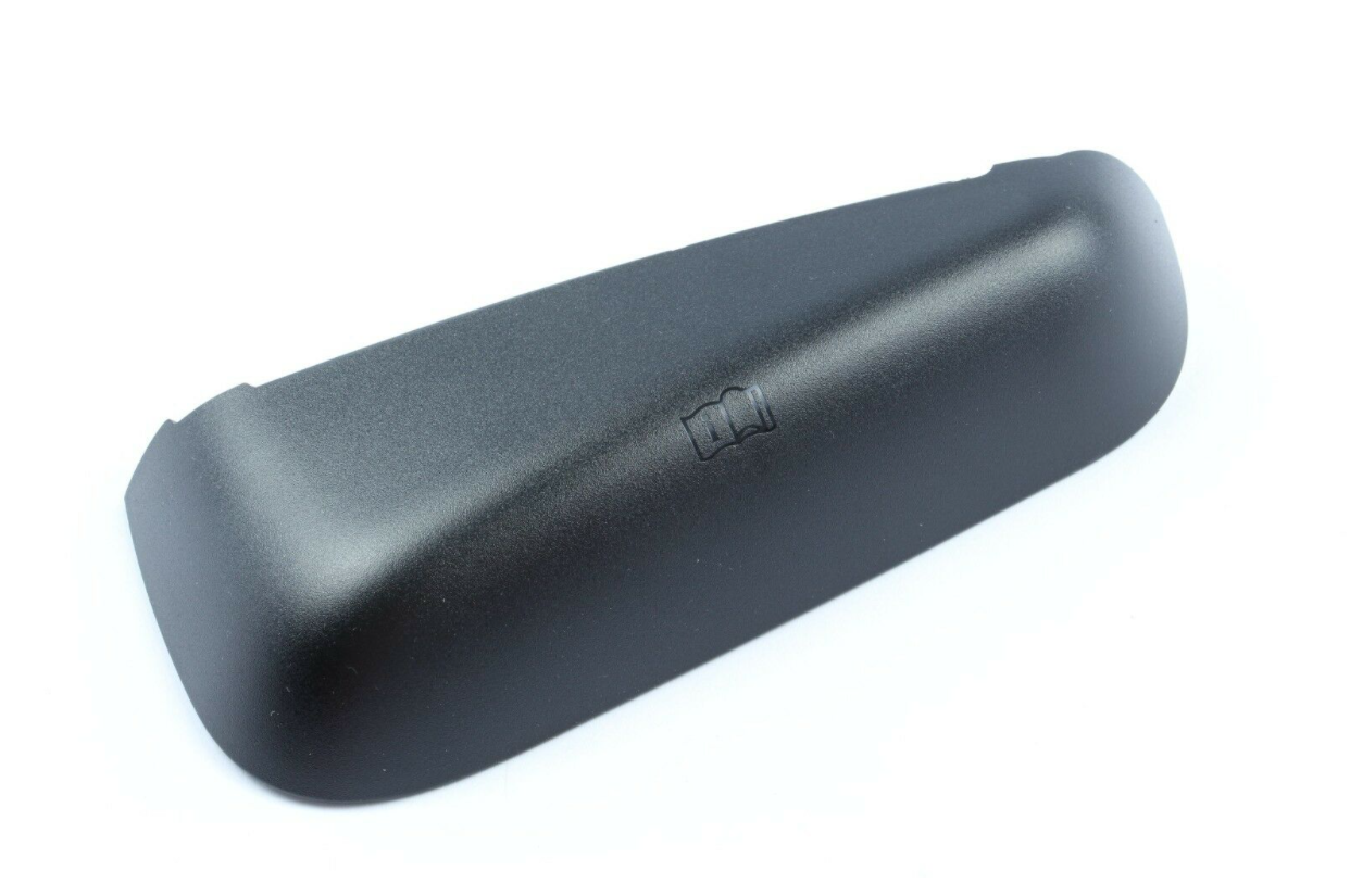 new audi a4 avant b9 rear left tail light trim 8w9945255 original