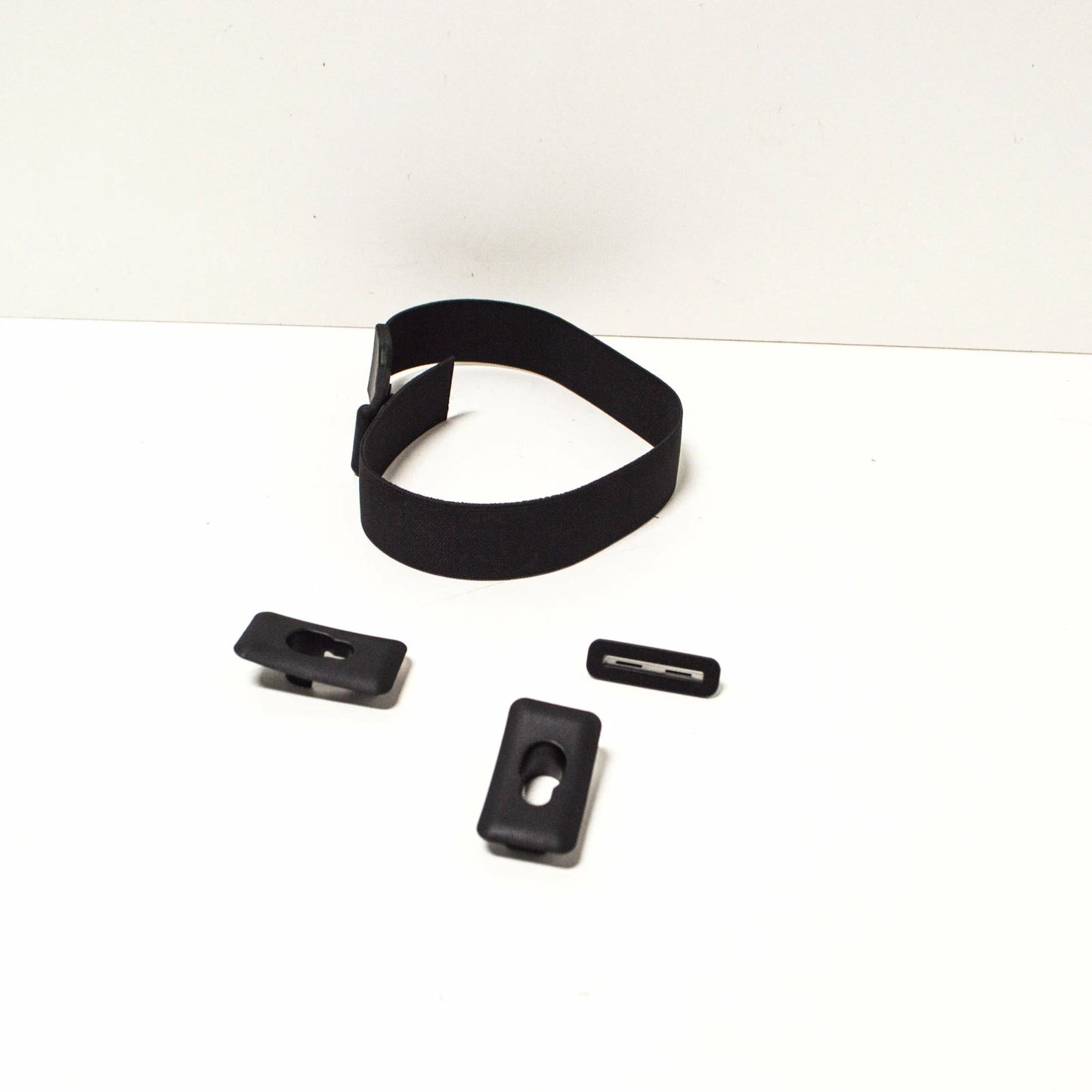 NEW AUDI A5 S5 8TA REAR LUGGAGE LEFT SIDE HOLDING STRAP 8T8898173A 4PK