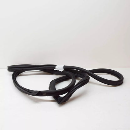 NEW MERCEDES-BENZ E-CLASS W211 FRONT LEFT DOOR SEAL A2117200178 ORIGINAL