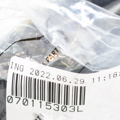 NEW VW TOUAREG 7L OIL FILLER SUPPORT 070115303L