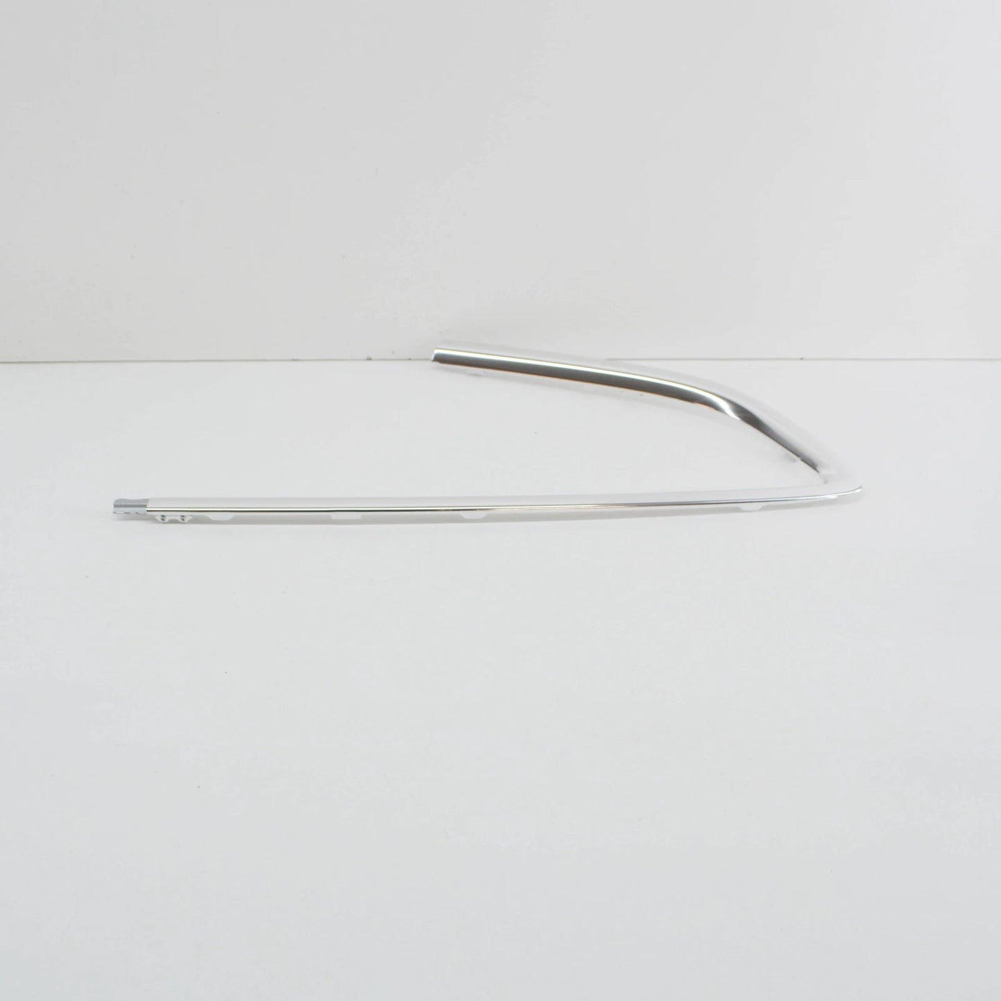 NEW AUDI A5 8T REAR RIGHT QUARTER WINDOW MOLDING 8T8853346A2ZZ ORIGINAL