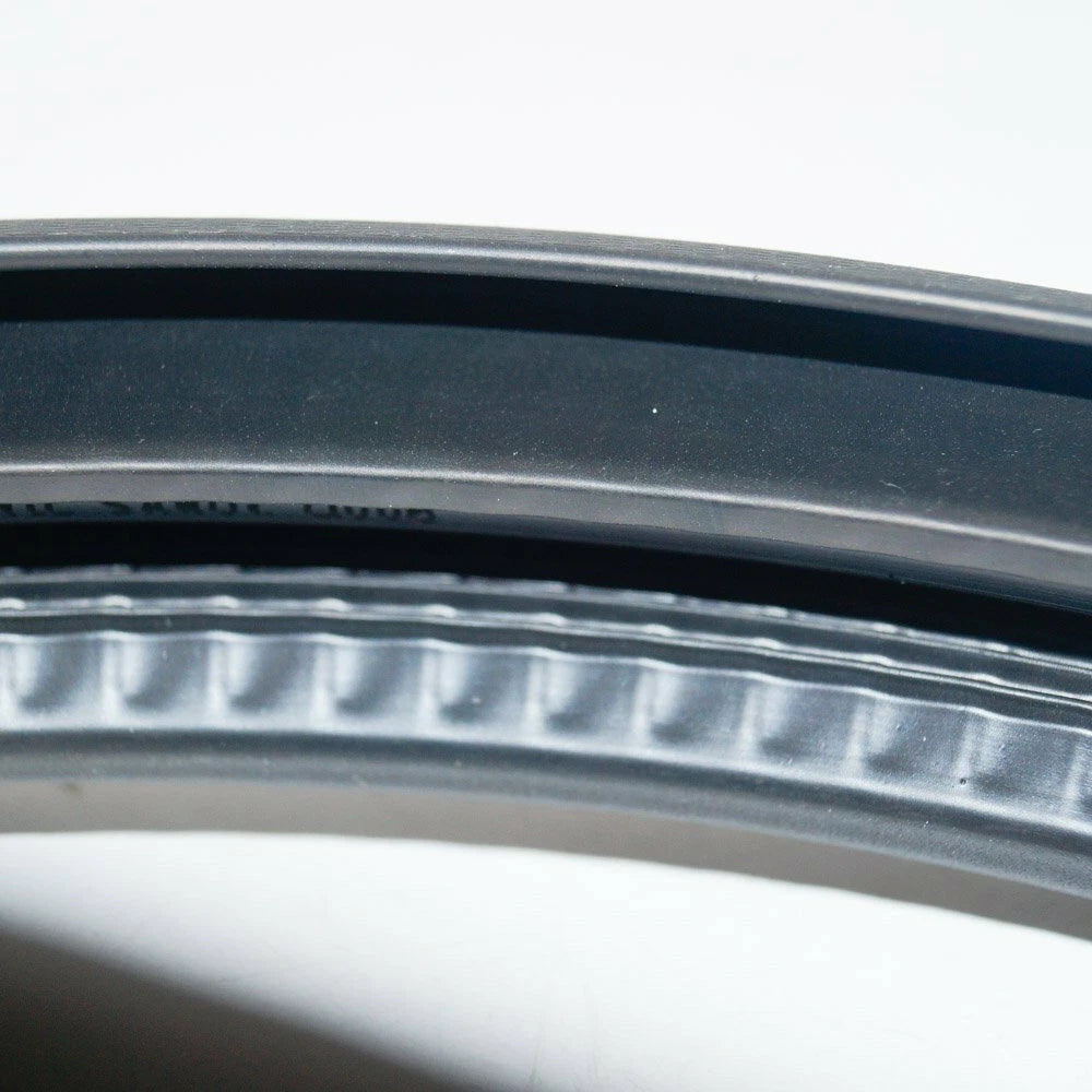 NEW MERCEDES BENZ B W246 FRONT LEFT DOOR RUBBER SEAL A2466920076 ORIGINAL