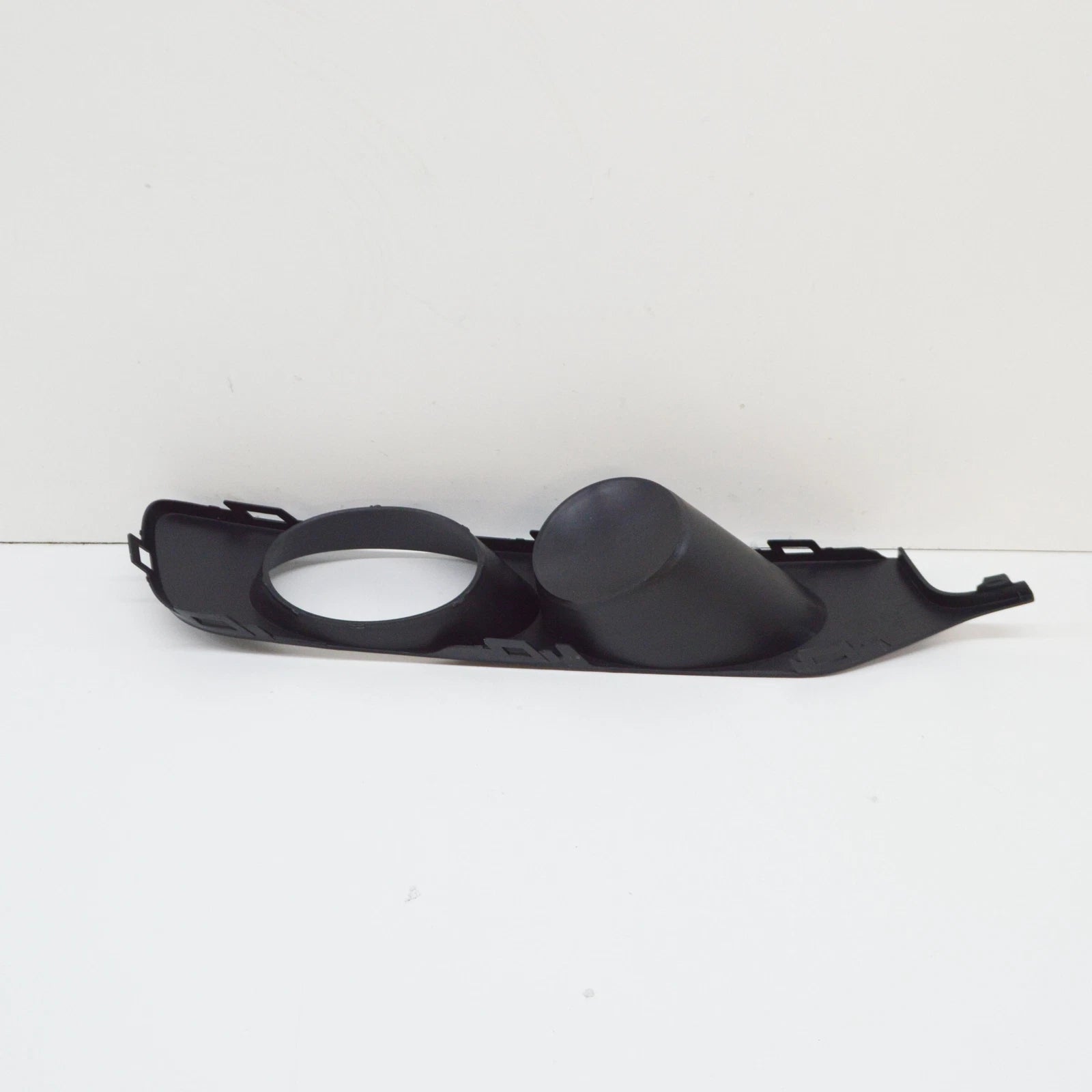 NEW VW TOUAREG 7P FRONT BUMPER LEFT FOG LIGHT GRILLE 7P6807489D9B9