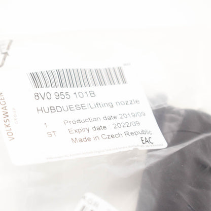 NEW AUDI A3 8V LEFT HEADLIGHT WASHER PUMP 8V0955101B ORIGINAL