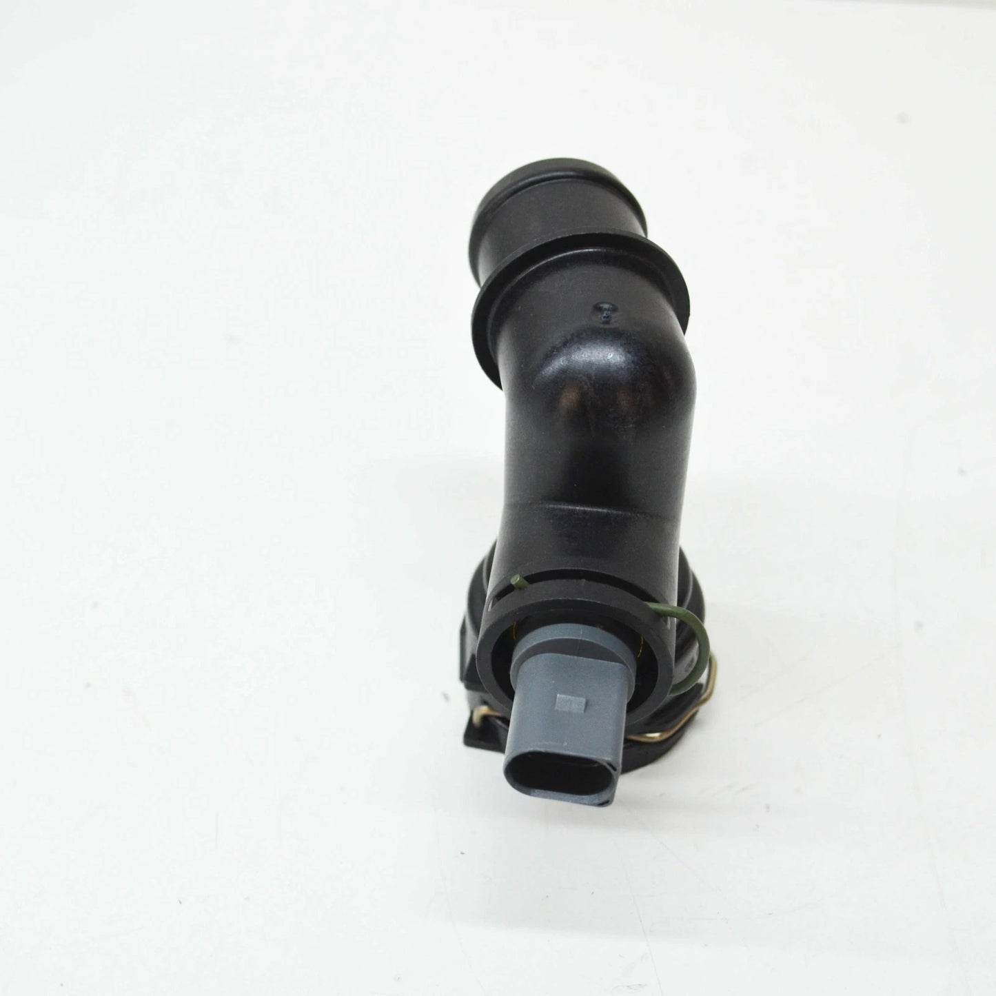 NEW VOLKSWAGEN BEETLE A5 COOLANT SYSTEM QUICK ACTING COUPLING 5C0122291C