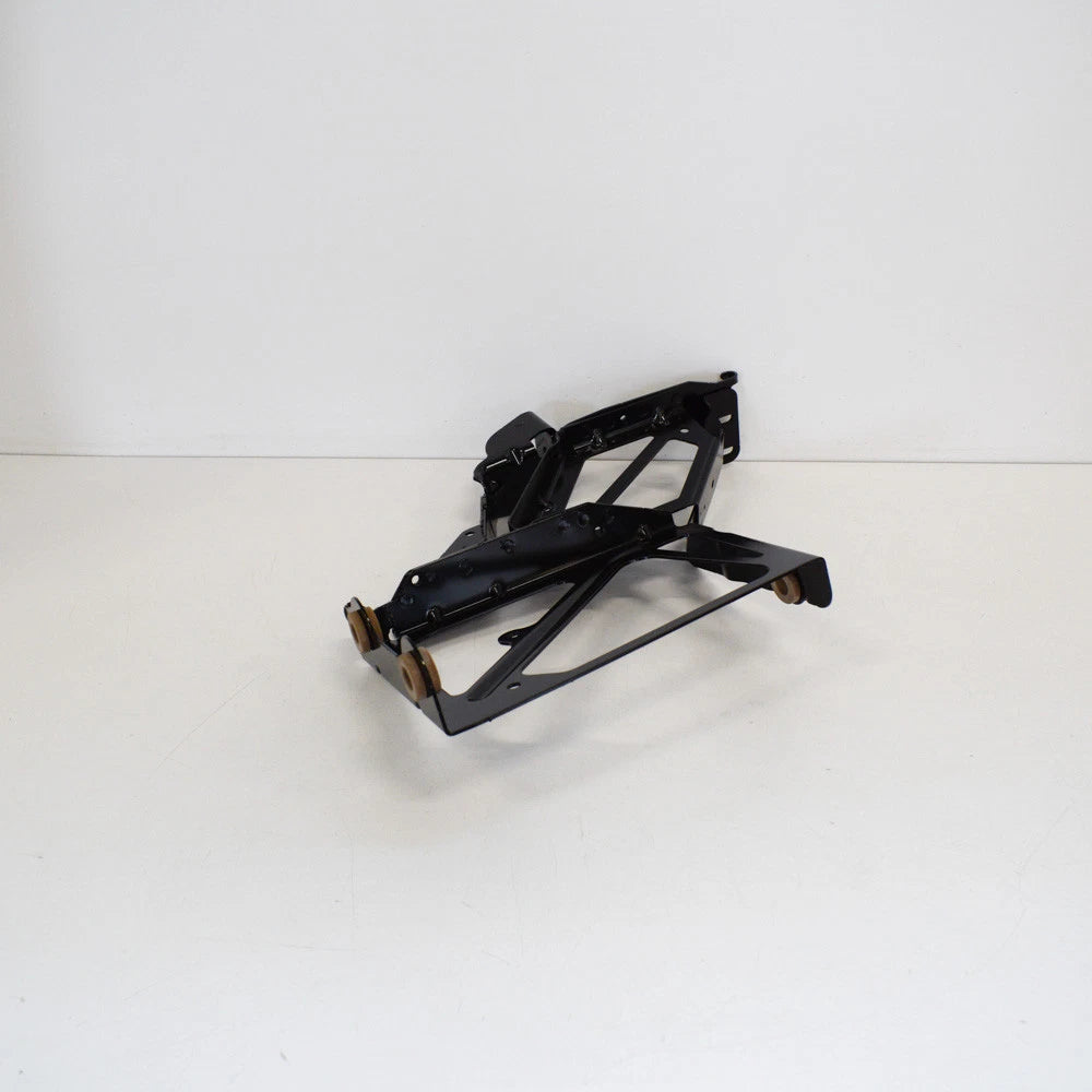 NEW AUDI A6 C7 RADIATOR BRACKET 4G0121261F