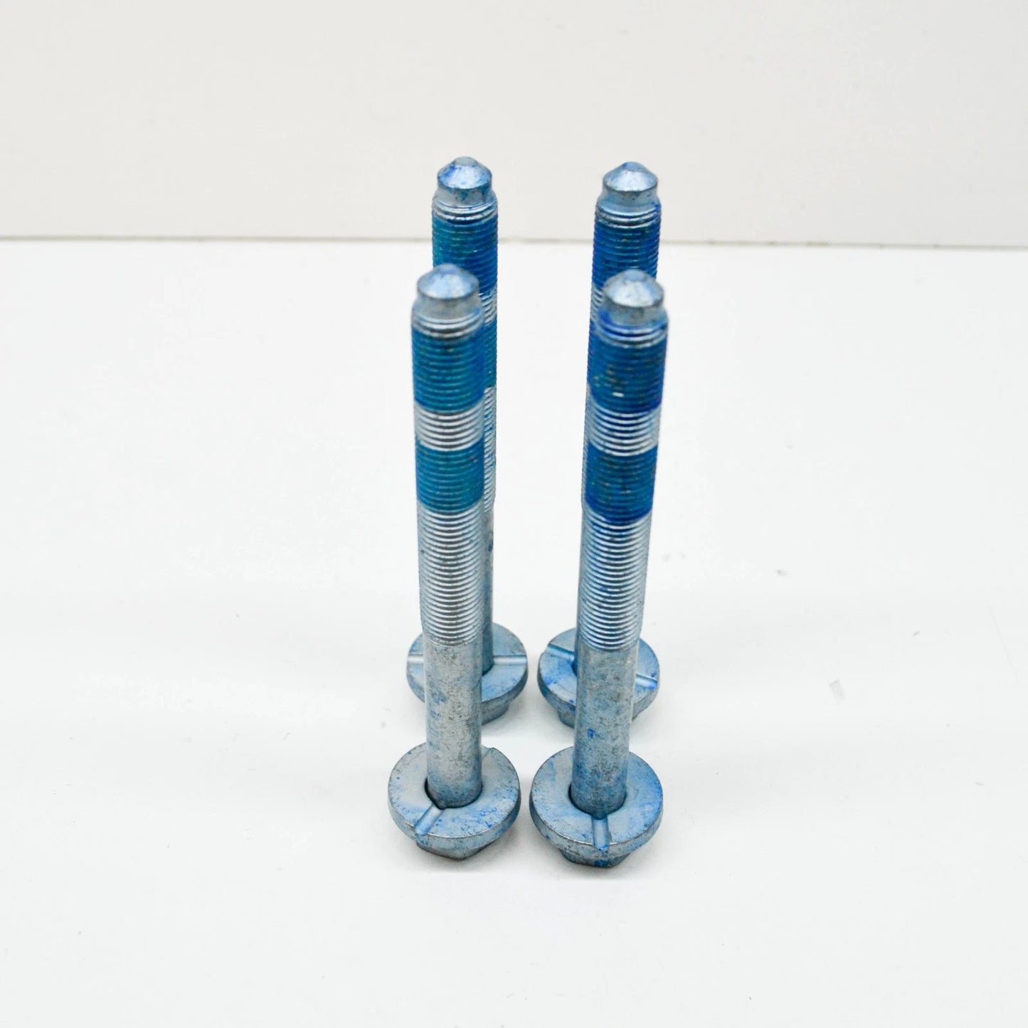 NEW MB M W164 REAR SUSPENSION CROSSMEMBER SUPPORT BOLT X4 A0019909400 ORIGINAL