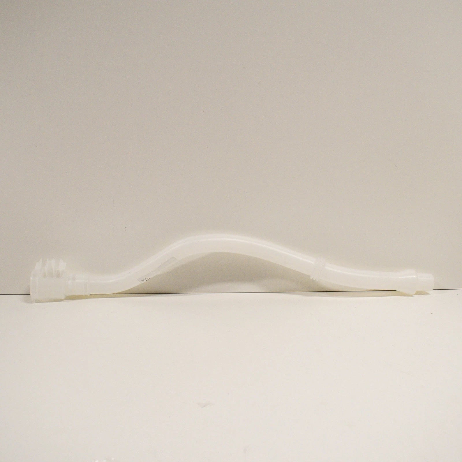 NEW VW CRAFTER FRONT WINDSCREEN WASHER RESERVOIR TANK HOSE 7C0955463A ORIGINAL