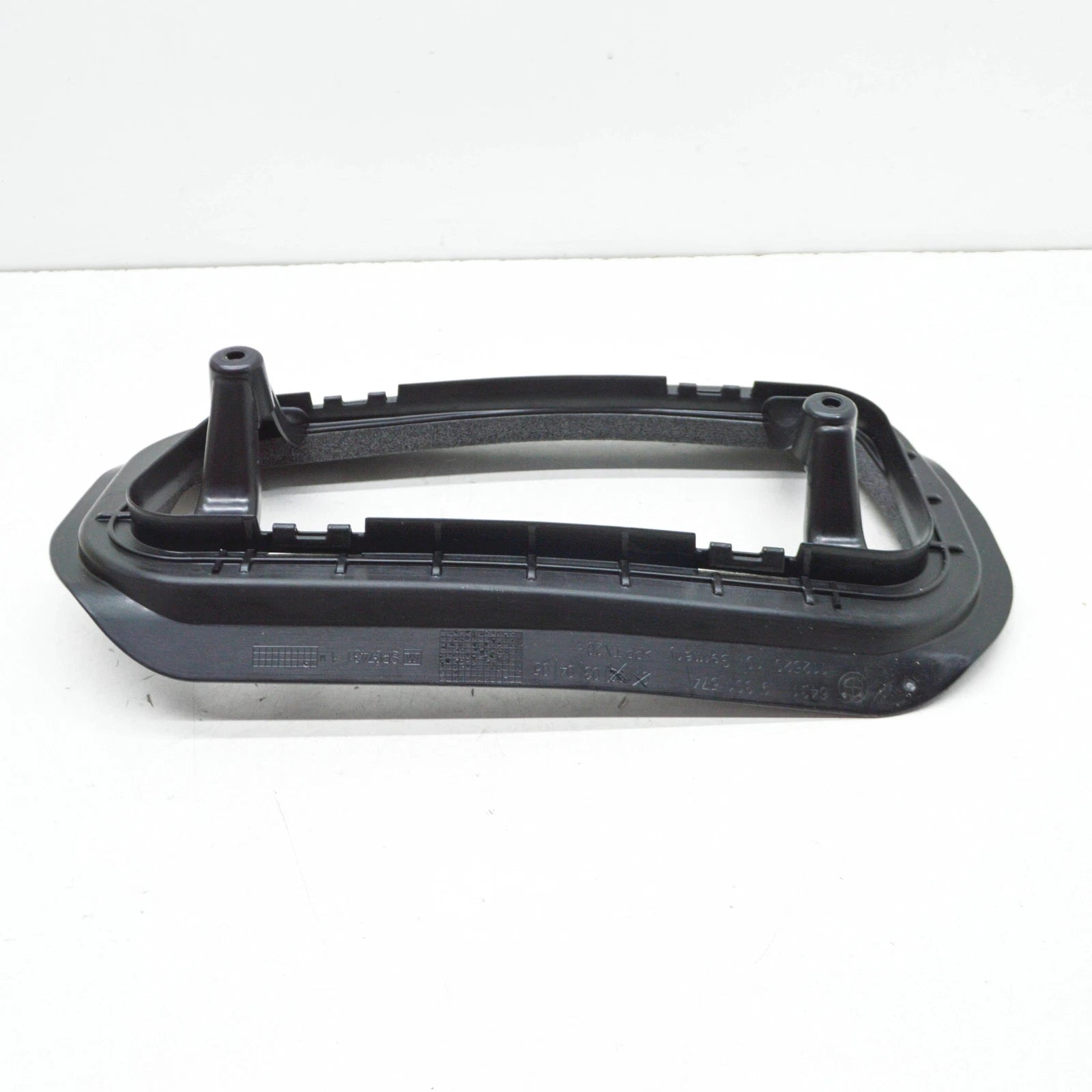 NEW BMW 5 G30 SEALING FRAME 64319301574 9301574 ORIGINAL