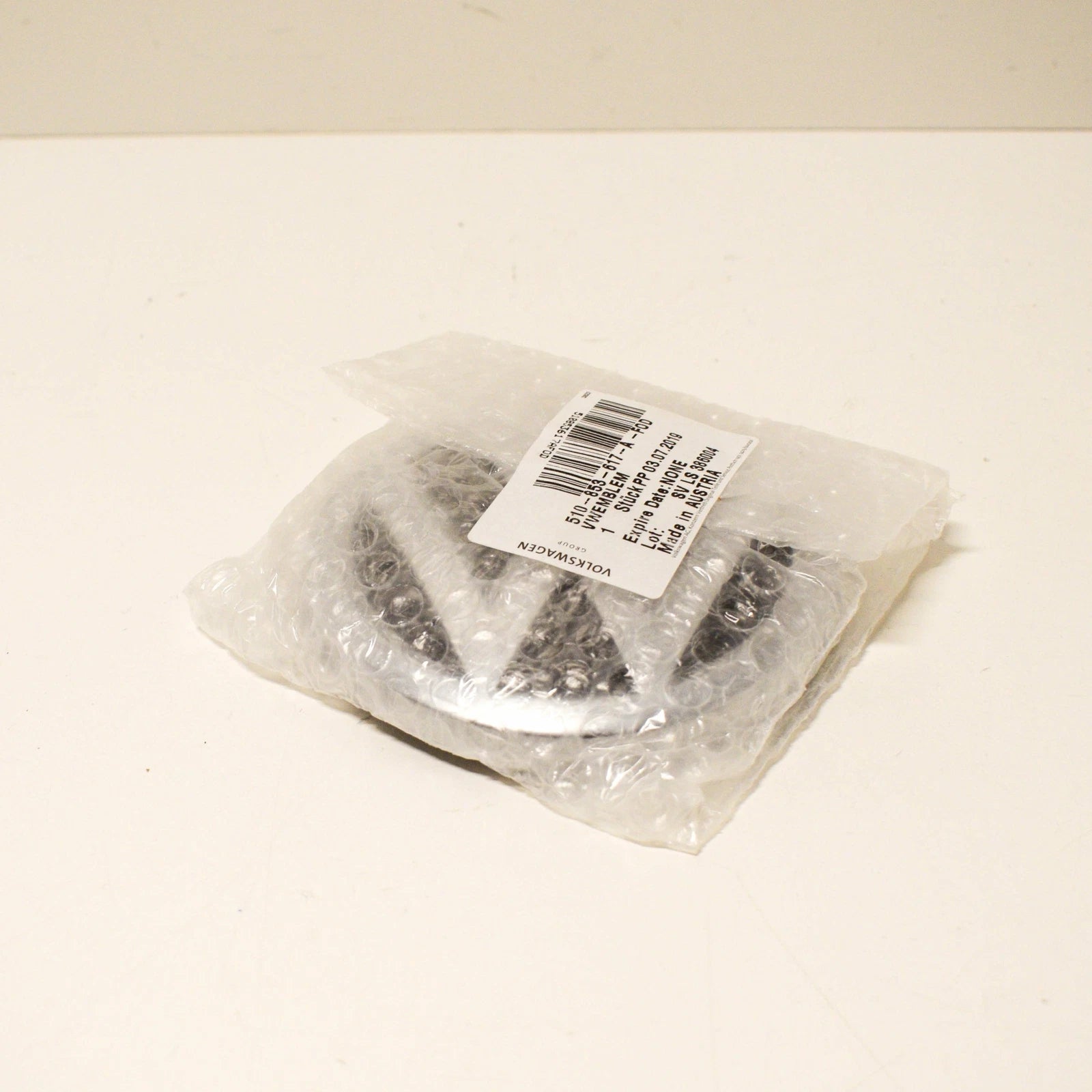 NEW VW GOLF MK7 REAR TRUNK BOOT LID EMBLEM BADGE 510853617AFOD