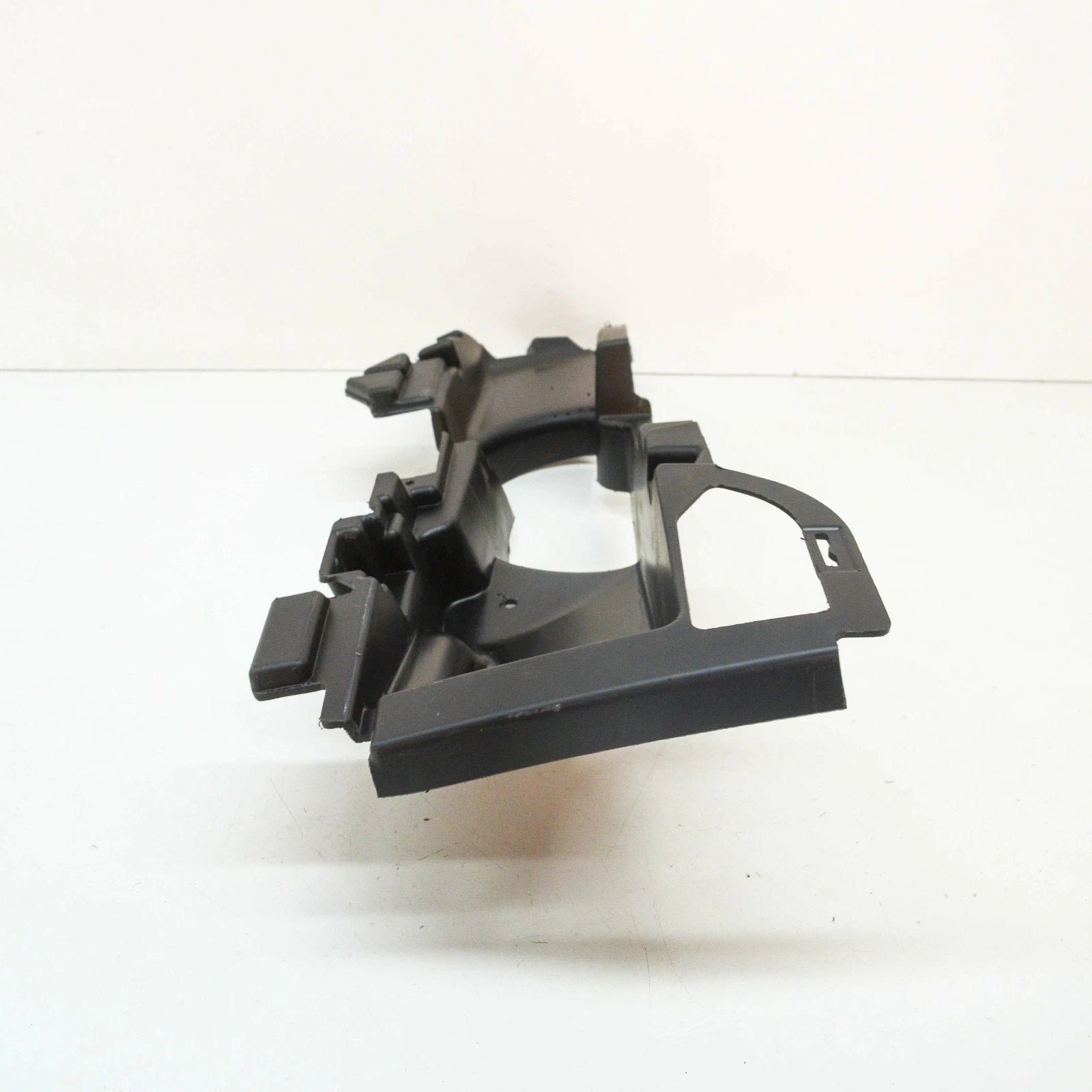 NEW MERCEDES-BENZ C W204 FRONT BUMPER RIGHT AIR GUIDE A2048851763 ORIGINAL