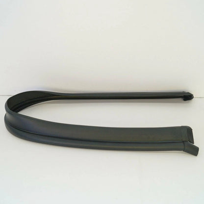 NEW BMW 5 F10 ENGINE BONNET SEAL 51767206521 7206521 ORIGINAL