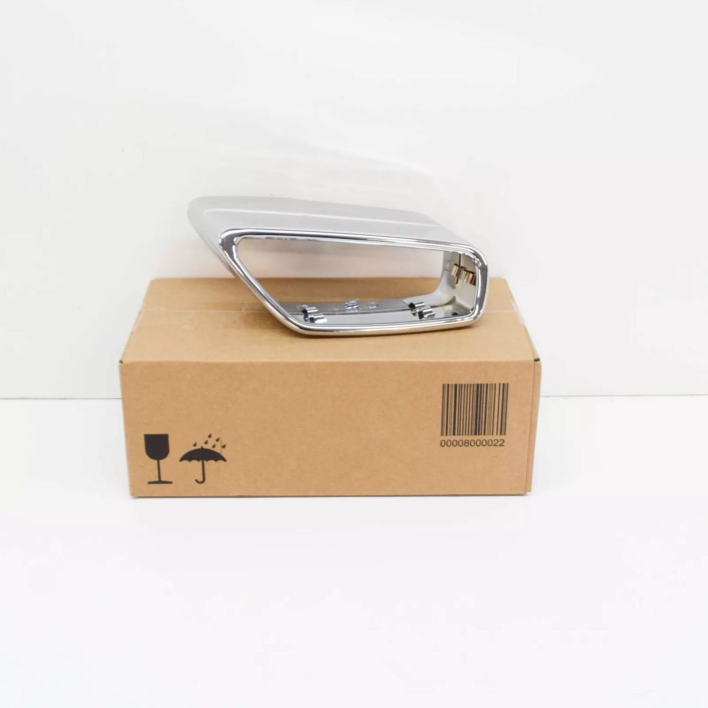 NEW BMW 5 G30 EXHAUST REAR RIGHT TAILPIPE TIP 8631959 18308631959 ORIGINAL