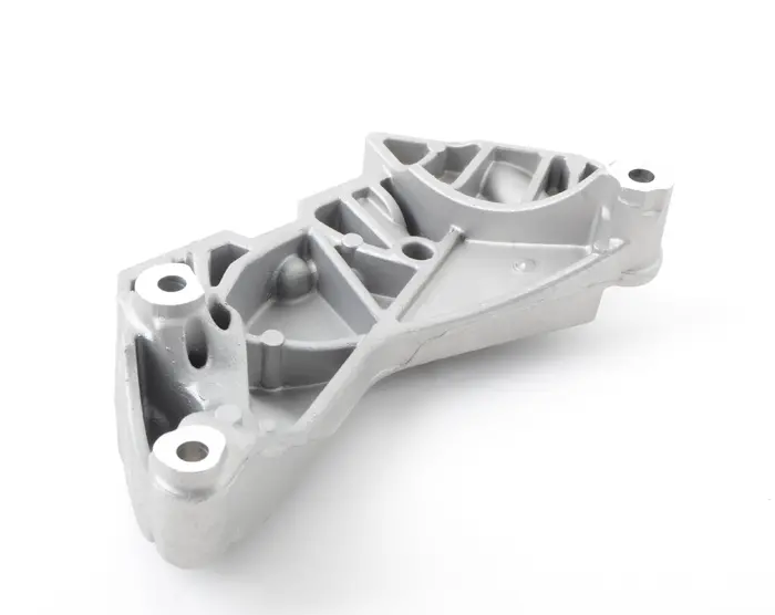 NEW VW BEETLE 5C RIGHT ENGINE MOUNT BRACKET 06K199207A ORIGINAL