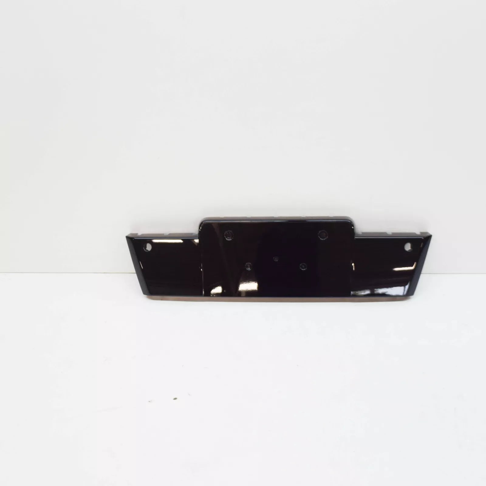 NEW AUDI Q5 8R GLOSSY BLACK LICENSE PLATE BRACKET 8R0807285FT94