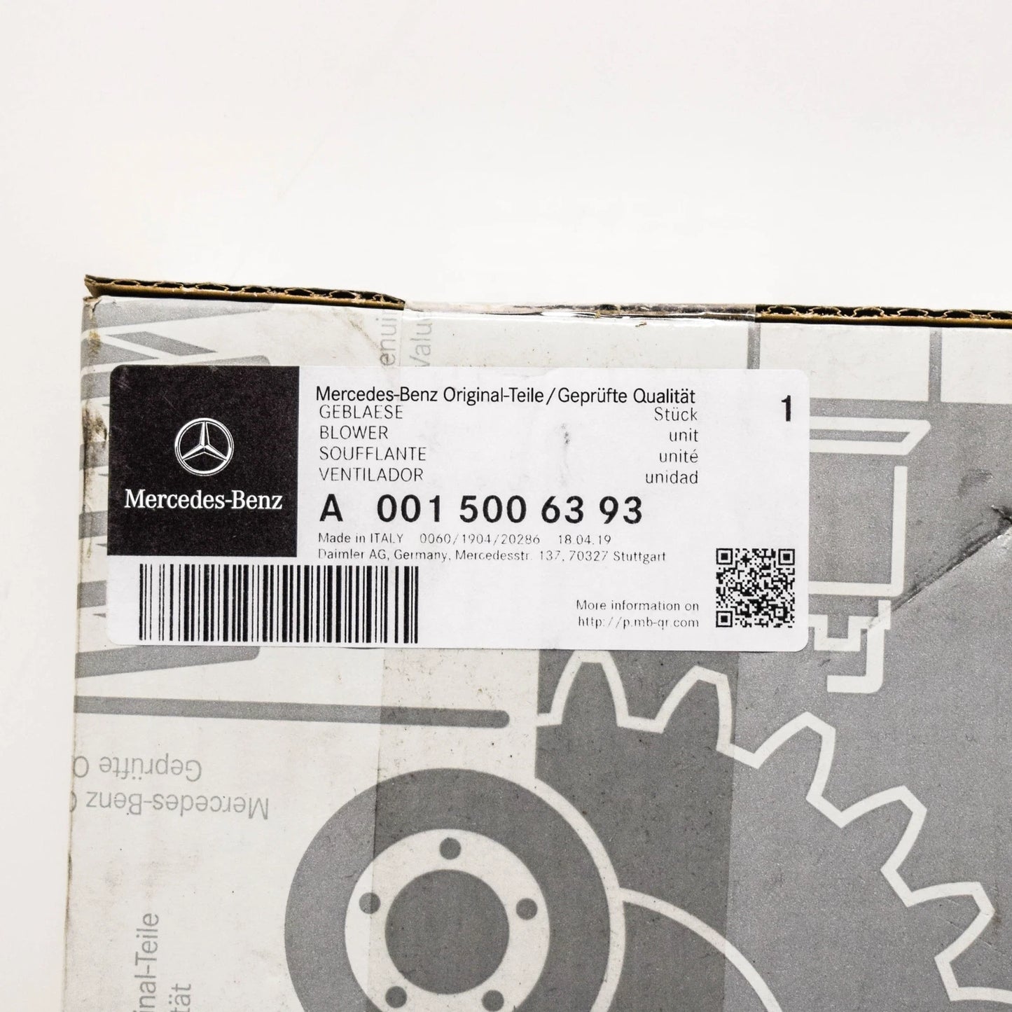 NEW MERCEDES BENZ SLS AMG C197 RADIATOR FAN BLOWER A0015006393 ORIGINAL