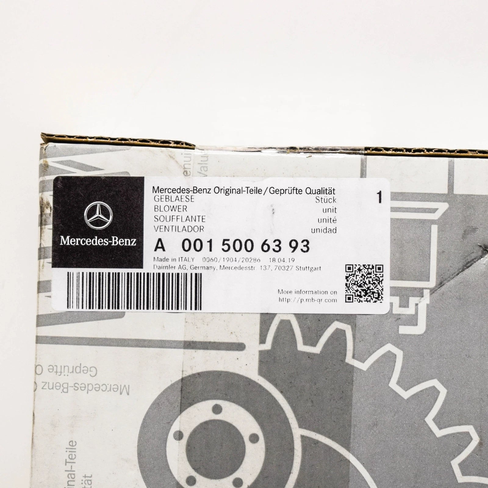 NEW MERCEDES BENZ SLS AMG C197 RADIATOR FAN BLOWER A0015006393 ORIGINAL