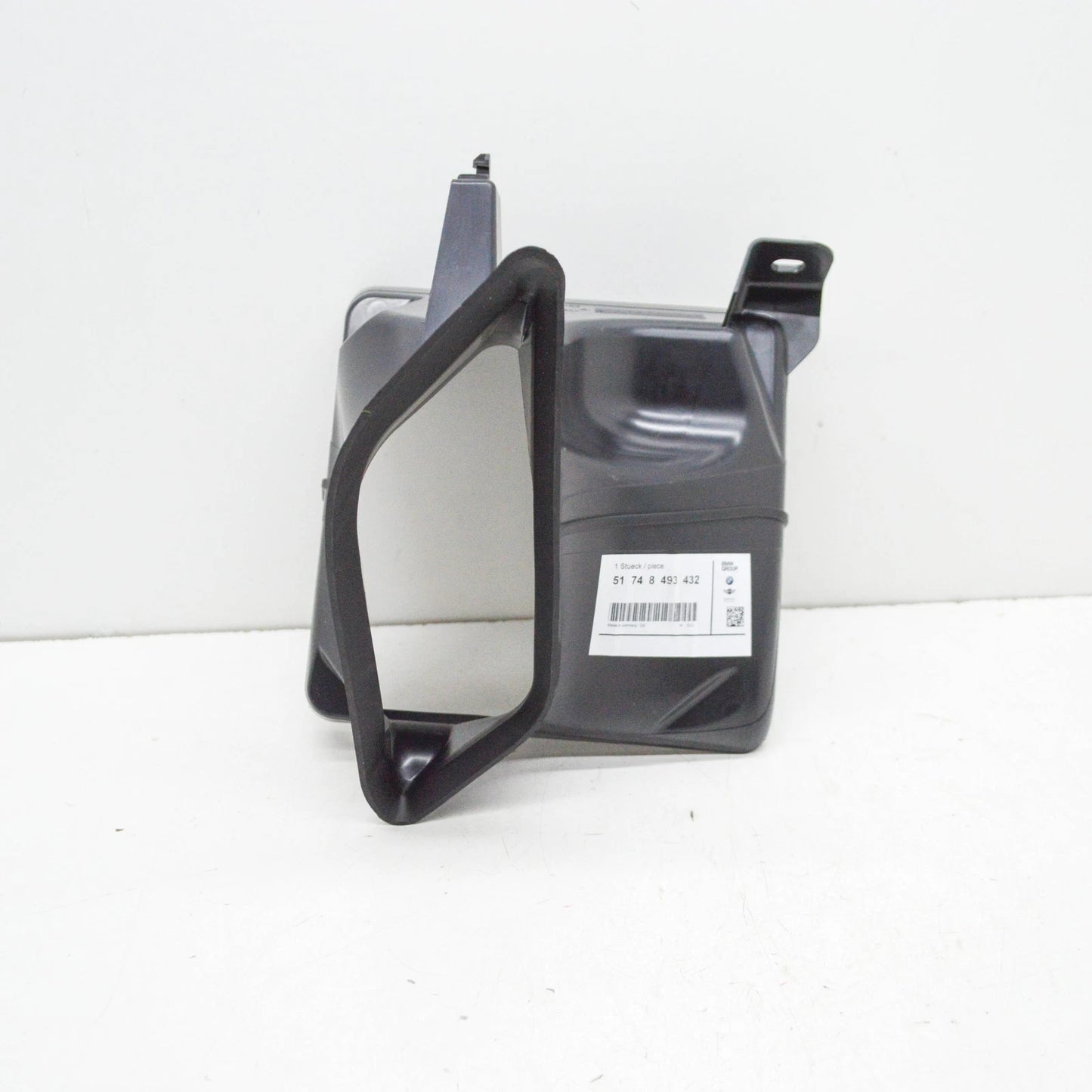 NEW BMW X1 F48 RADIATOR AIR DUCT LEFT 51748493432 ORIGINAL