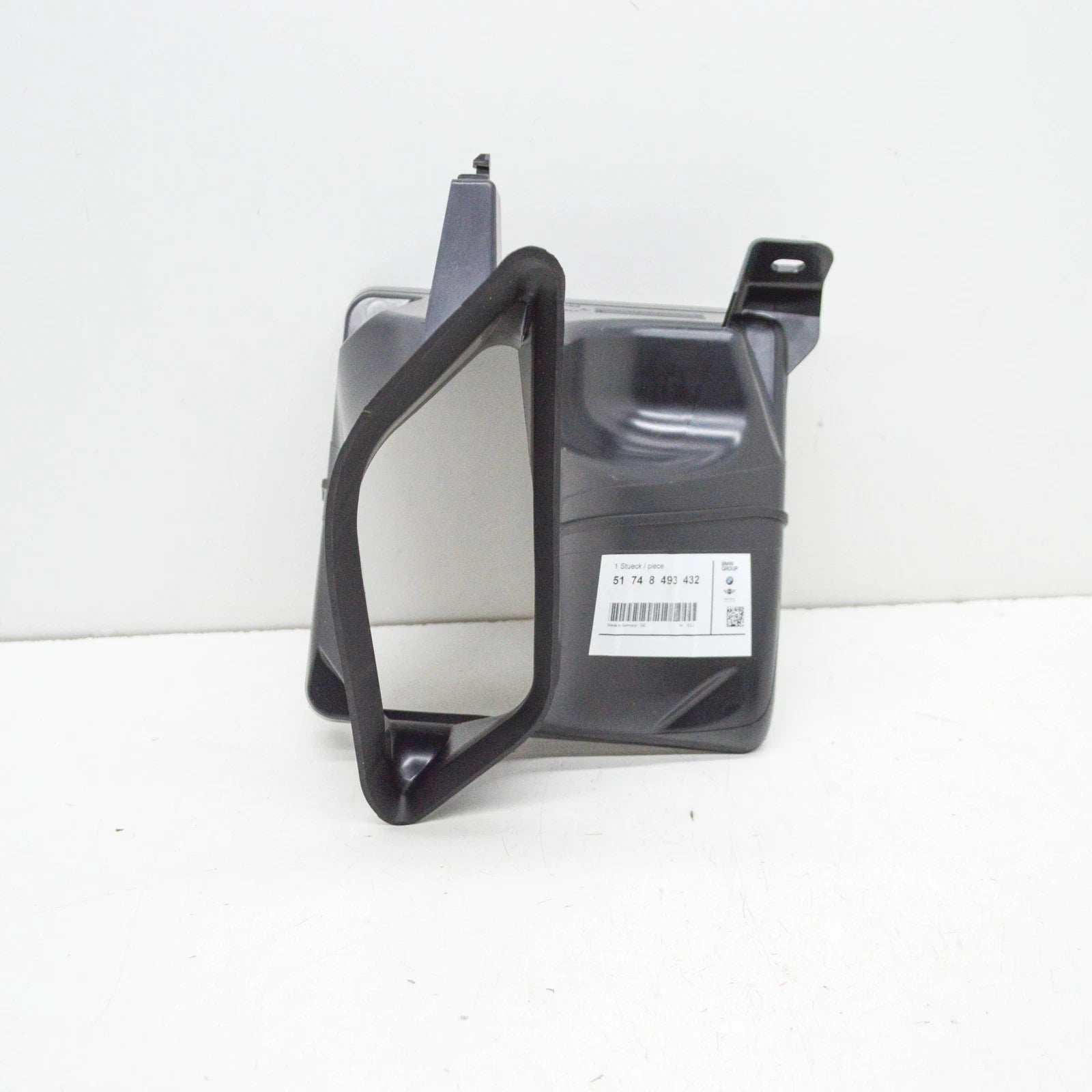 NEW BMW X1 F48 RADIATOR AIR DUCT LEFT 51748493432 ORIGINAL